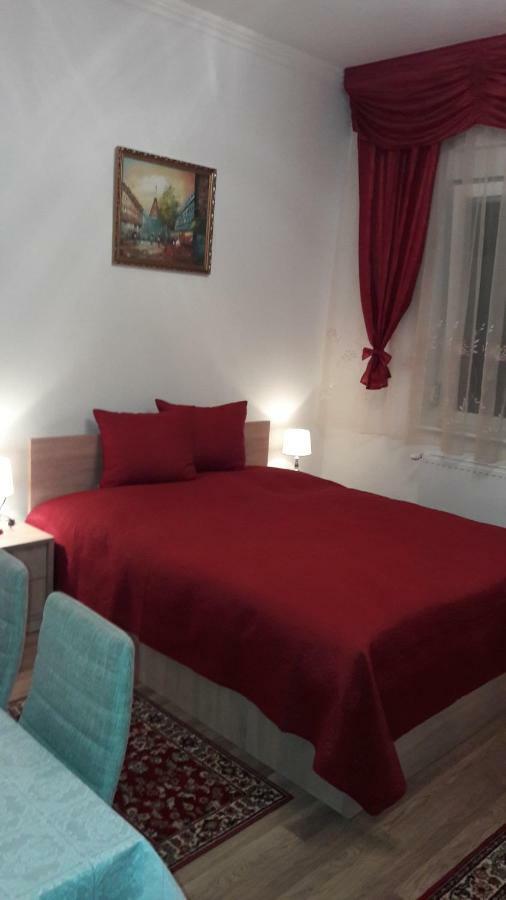 Matild Apartmanhaz * Siófok